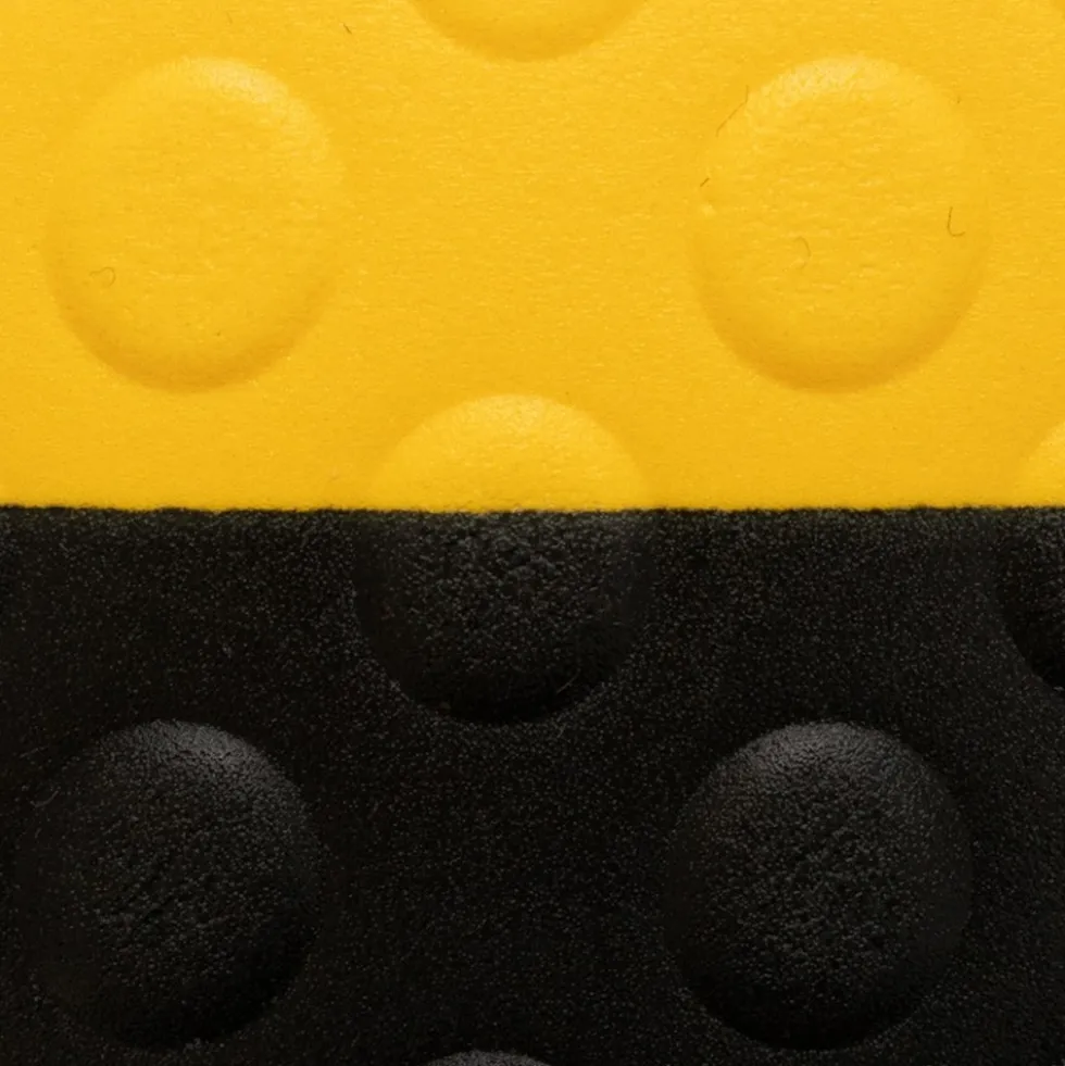 Bubble Sof-Tred Anti-Fatigue Mat with Dyna-Shield 1/2 Inch x 2x6 Ft.