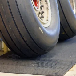 Firmagrip Industrial Matting 3 ft x 33 ft Roll