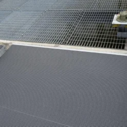 Firmagrip Industrial Matting 4 ft x 33 ft Roll