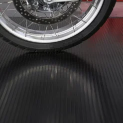 G-Floor Ribbed Tread Vinyl Multipurpose Roll 1.4 mm x 5x10 Ft.