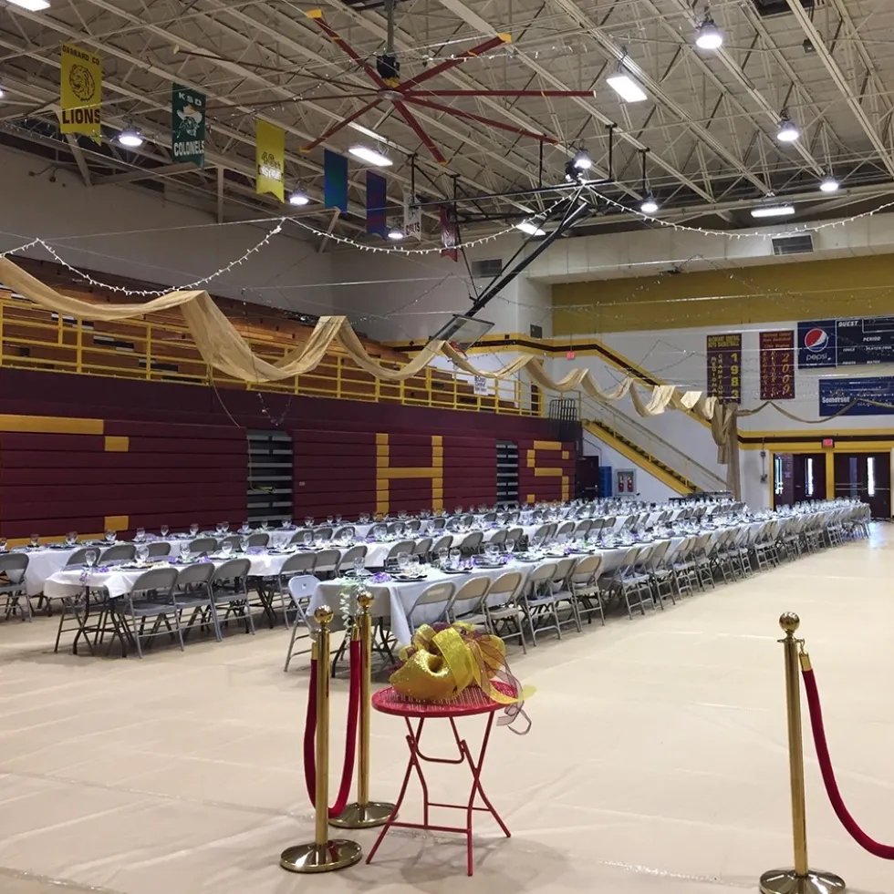Gym Floor Cover 32 oz Vinyl per SF