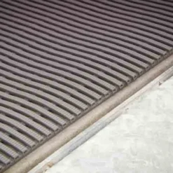 Heronair Industrial Matting 4 x 33 ft Roll