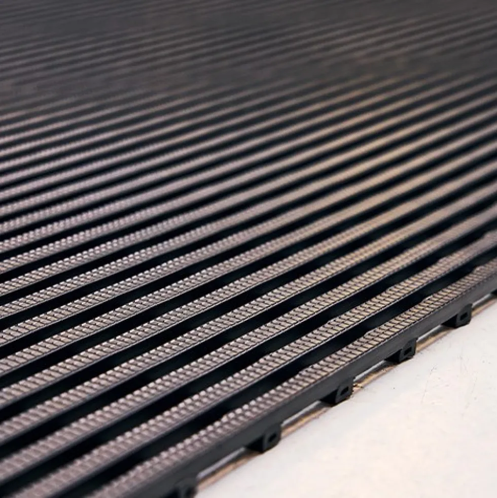 Heronair Industrial Matting 4 x 33 ft Roll