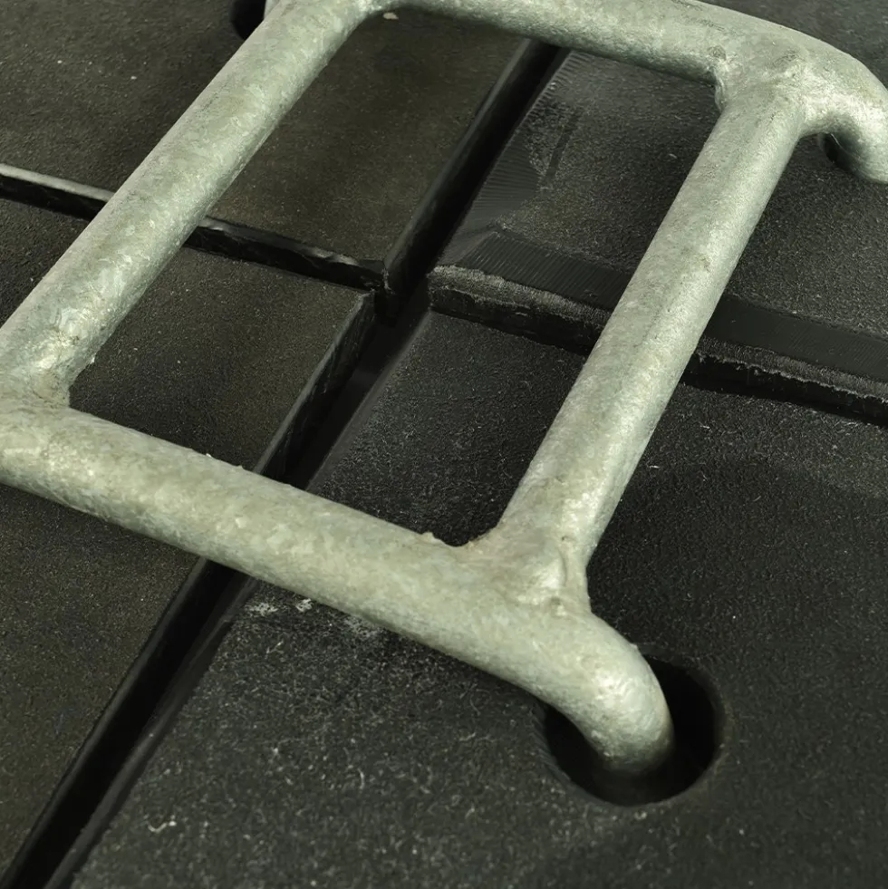 Link Round Double Metal