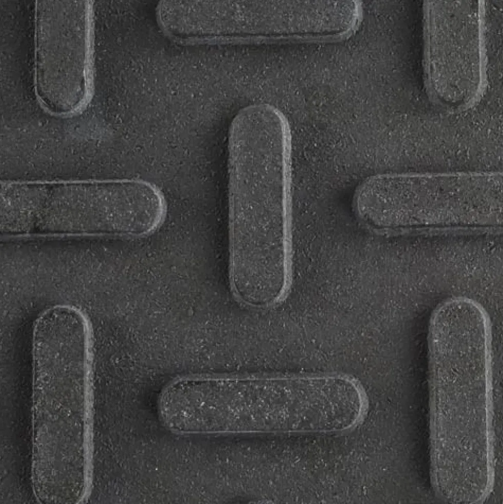Mat-Pak Ground Protection VersaMat Tread Black 1/2 Inch x 3x8 Ft.