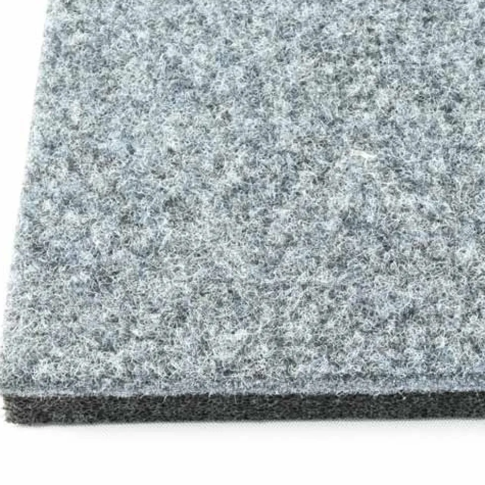 Plush Comfort Carpet Tile 5/8 Inch x 10x10 Ft. Kit Beveled Edges
