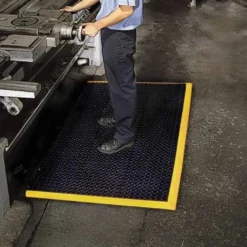 Safety Stance 3-Side Rubber Anti-Fatigue Mat 7/8 x 38x64 Inch