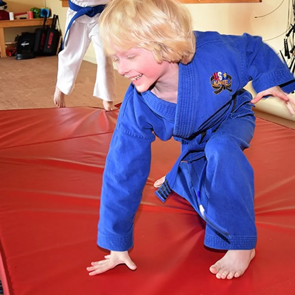 Skill Crash Mat Bi-Fold 5x10 Ft. x 12 Inch