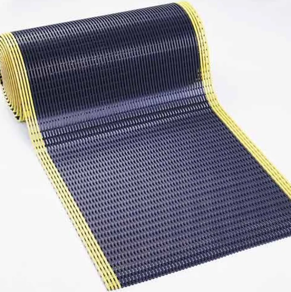 Vynagrip Plus Heavy Duty Industrial Matting 2 x 33 ft Roll
