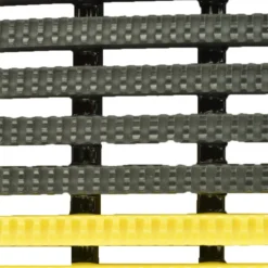 Vynagrip Plus Heavy Duty Industrial Matting 2 x 33 ft Roll